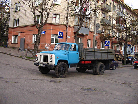 Відмінити односторонній рух у Тернополі на Паращука хочуть мешканці садиб на сайті 20minut.ua Відмінити односторонній рух у Тернополі на Паращука хочуть мешканці садиб, фото №1 на сайті 20minut.ua