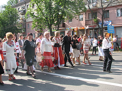 "Випускний-2010" у Тернополі відзначали з нардепами (ВІДЕО, ФОТО), фото №7 на сайті 20minut.ua