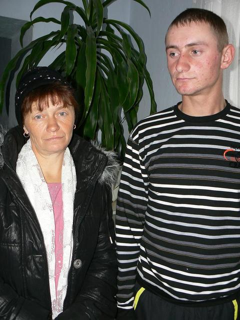 Василь із мамою Ганною Василівною Василь із мамою Ганною Василівною