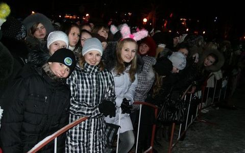 У Вінниці засвітилася ялинка та труси Борисенків, фото №7 на сайті 20minut.ua