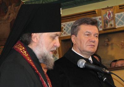 Різдво Янукович святкував на Тернопіллі, у Почаєві, фото №5 на сайті 20minut.ua
