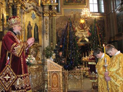 Святкова літургія у Почаєві тривала чотири години, фото №3 на сайті 20minut.ua