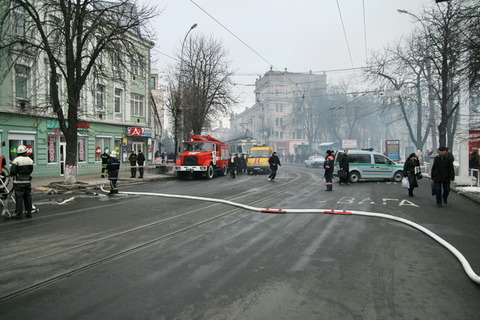 У Вінниці «Вогник» гасили – пожежники Соборну перекрили на сайті 20minut.ua У Вінниці «Вогник» гасили – пожежники Соборну перекрили, фото №9 на сайті 20minut.ua