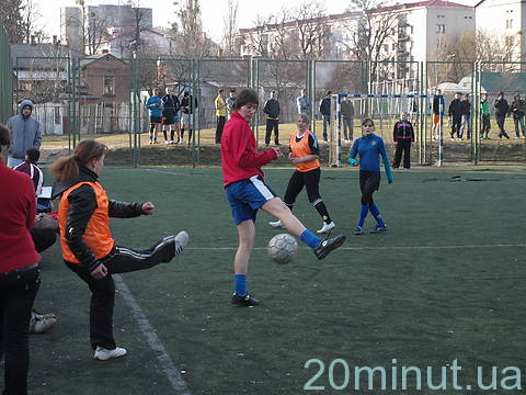 В Житомирі у футбол грають не лише чоловіки, фото №1 на сайті 20minut.ua