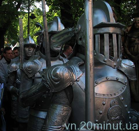 Открыли первый памятник украинскому пивовару на сайті 20minut.ua Открыли первый памятник украинскому пивовару, фото №2 на сайті 20minut.ua