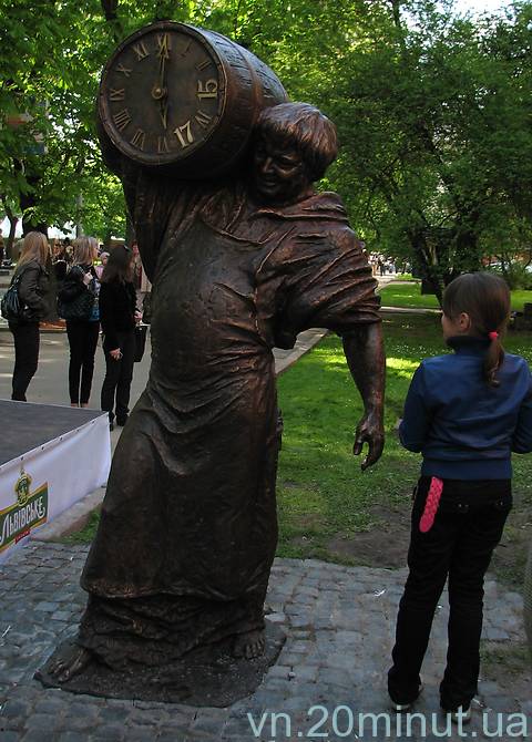 Открыли первый памятник украинскому пивовару на сайті 20minut.ua Открыли первый памятник украинскому пивовару, фото №7 на сайті 20minut.ua