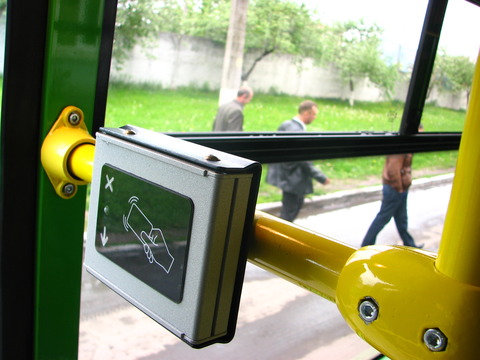 У Тернополі репрезентували найновіший автобус "Богдан" на сайті 20minut.ua У Тернополі репрезентували найновіший автобус "Богдан", фото №2 на сайті 20minut.ua