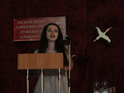Юні поети і прозаїки зачитали свої твори на презентації альманаху «Lithium», фото №4 на сайті vsim.ua