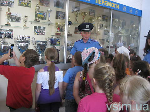 Хмельницьких дітей вчили стріляти та водити байки, фото №18 на сайті vsim.ua