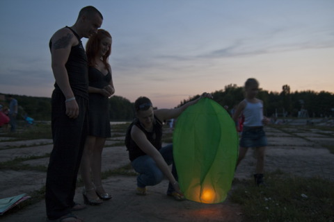 У Вінниці запустили небесні ліхтарики на сайті 20minut.ua У Вінниці запустили небесні ліхтарики, фото №11 на сайті 20minut.ua