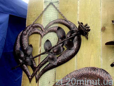 В Житомирі ковалі з усієї України кували щастя та боролися з негодою на сайті 20minut.ua В Житомирі ковалі з усієї України кували щастя та боролися з негодою, фото №9 на сайті 20minut.ua