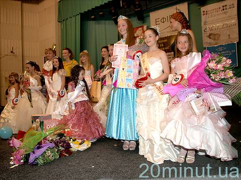 Валерія Гаврилова стала «міні-міс Житомир 2011», фото №7 на сайті 20minut.ua