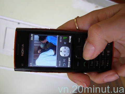 Во время визита Януковича в Винницу под замок в обладминистрации посадили 15 человек. Людей не выпускали даже в туалет. на сайті 20minut.ua Во время визита Януковича в Винницу под замок в обладминистрации посадили 15 человек. Людей не выпускали даже в туалет., фото №1 на сайті 20minut.ua