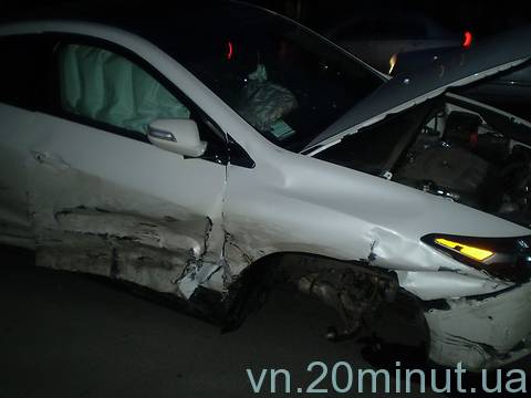 Авария на перекрестке Пирогова и 30-летия Победы , фото №5 на сайті 20minut.ua