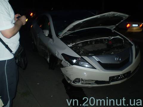 Авария на перекрестке Пирогова и 30-летия Победы , фото №9 на сайті 20minut.ua