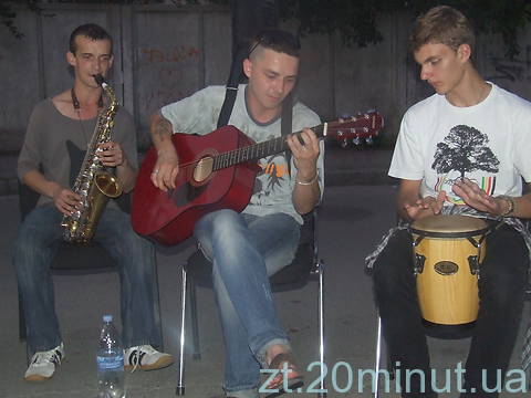 На джем-вечірку у клуб  