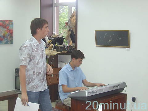 На відборі "Art-Now Session" житомирянам показували майбутнє на сайті 20minut.ua На відборі "Art-Now Session" житомирянам показували майбутнє, фото №6 на сайті 20minut.ua