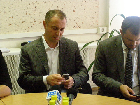 Вінницькі політики зацікавилися долею „Nemirroff”, фото №3 на сайті 20minut.ua