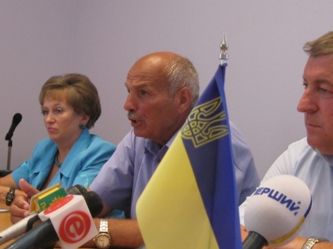 Пам’ятник «Віра. Надія. Любов» відкриють через місяць на сайті vsim.ua Пам’ятник «Віра. Надія. Любов» відкриють через місяць, фото №2 на сайті vsim.ua