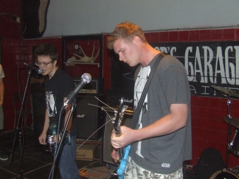 Житомир з концертом відвідали панки із Сербії на сайті 20minut.ua Житомир з концертом відвідали панки із Сербії, фото №13 на сайті 20minut.ua