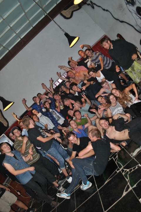 Житомир з концертом відвідали панки із Сербії на сайті 20minut.ua Житомир з концертом відвідали панки із Сербії, фото №16 на сайті 20minut.ua