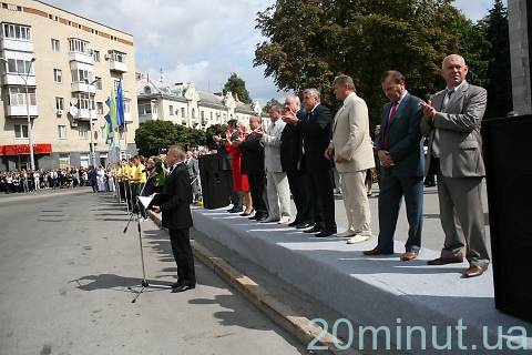 Спортсмени Житомира провели олімпійський урок в центрі міста, фото №4 на сайті 20minut.ua