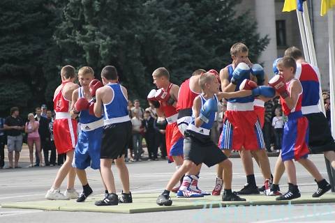 Спортсмени Житомира провели олімпійський урок в центрі міста, фото №6 на сайті 20minut.ua