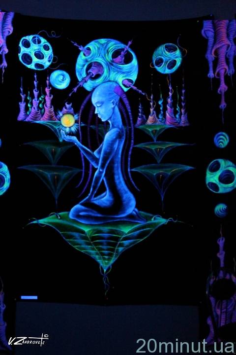 В Житомирі у "Кавоманії" вдруге відкрилась виставка флюорного мистецтва на сайті 20minut.ua В Житомирі у "Кавоманії" вдруге відкрилась виставка флюорного мистецтва, фото №3 на сайті 20minut.ua