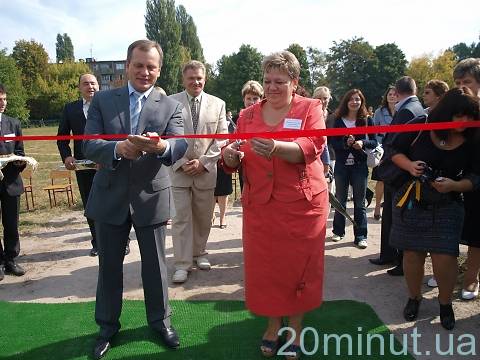 В Житомирі відкрили дитячий споривний майдначик вартістю чверть мільйона, фото №6 на сайті 20minut.ua