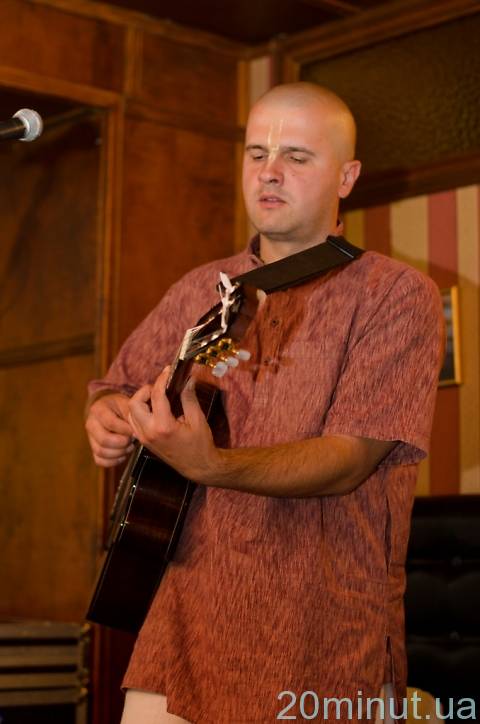 Винница тешилась в объятьях акустического Сансея, фото №3 на сайті 20minut.ua