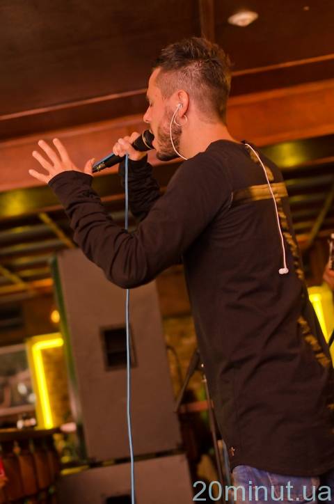 Винница тешилась в объятьях акустического Сансея, фото №4 на сайті 20minut.ua