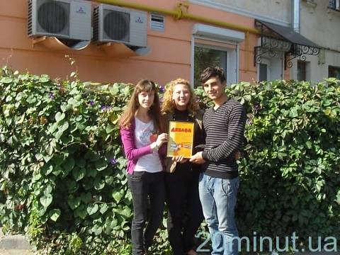 Житомирська телепередача "На всі 100" стала лауреатом Міжнародного фестивалю на сайті 20minut.ua Житомирська телепередача "На всі 100" стала лауреатом Міжнародного фестивалю, фото №1 на сайті 20minut.ua