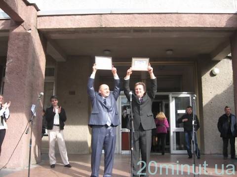 На День народження свого університету студенти ЖДУ ім.І.Франка влаштують флешмоб на сайті 20minut.ua На День народження свого університету студенти ЖДУ ім.І.Франка влаштують флешмоб, фото №3 на сайті 20minut.ua