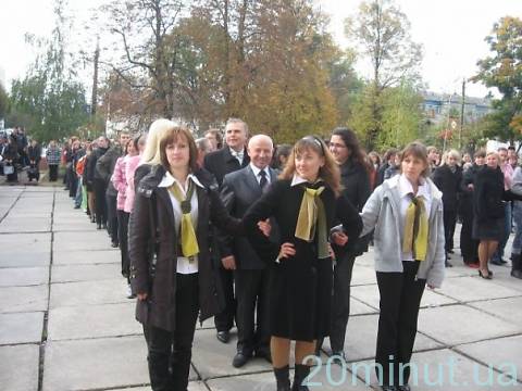 На День народження свого університету студенти ЖДУ ім.І.Франка влаштують флешмоб на сайті 20minut.ua На День народження свого університету студенти ЖДУ ім.І.Франка влаштують флешмоб, фото №5 на сайті 20minut.ua