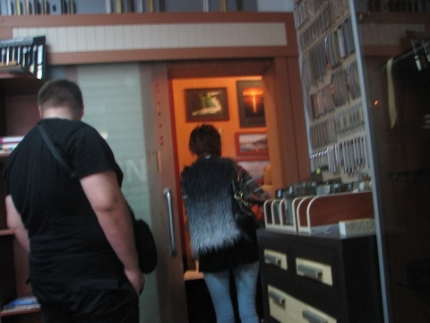 Прокуратура опять наехала на владельцев "Клубка" на сайті 20minut.ua Прокуратура опять наехала на владельцев "Клубка", фото №1 на сайті 20minut.ua