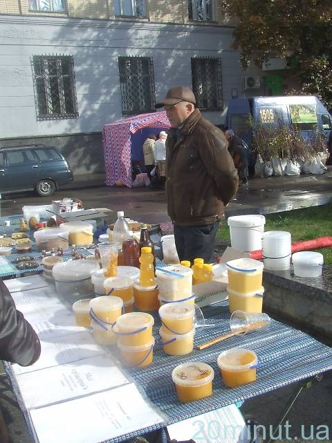 В Житомирі відкрився триденний Покровський ярмарок на сайті 20minut.ua В Житомирі відкрився триденний Покровський ярмарок, фото №11 на сайті 20minut.ua
