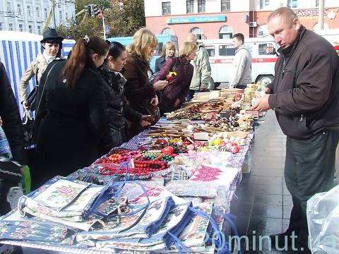 В Житомирі відкрився триденний Покровський ярмарок на сайті 20minut.ua В Житомирі відкрився триденний Покровський ярмарок, фото №6 на сайті 20minut.ua