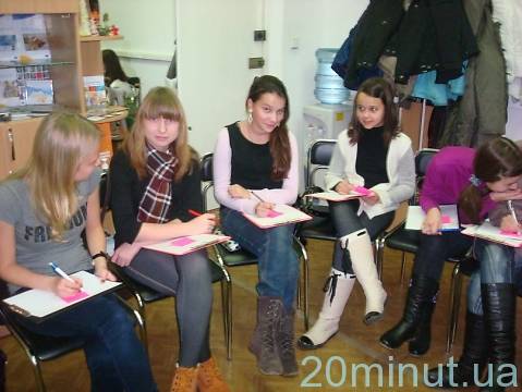 Житомирським школярам пропонують взяти участь у "Школі юного журналіста", фото №5 на сайті 20minut.ua