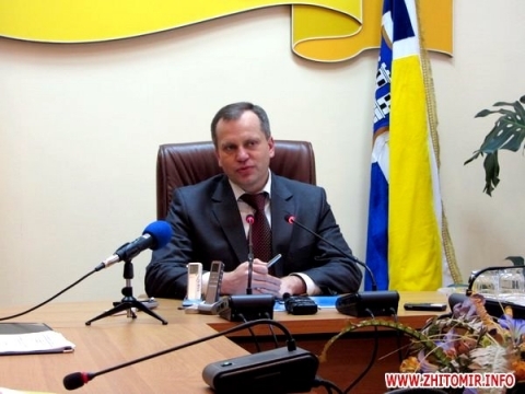 На прес-конференції у Житомирі очільник міста показав фільм про свої досягнення, фото №1 на сайті 20minut.ua
