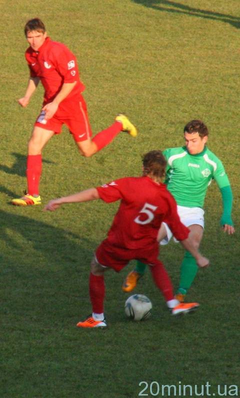 Присутність влади не допомогла вінницькій «Ниві» перемогти на сайті 20minut.ua Присутність влади не допомогла вінницькій «Ниві» перемогти, фото №14 на сайті 20minut.ua