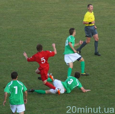 Присутність влади не допомогла вінницькій «Ниві» перемогти на сайті 20minut.ua Присутність влади не допомогла вінницькій «Ниві» перемогти, фото №17 на сайті 20minut.ua