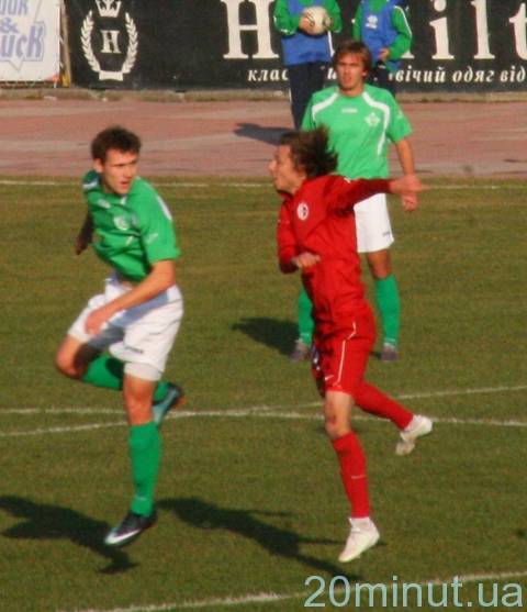 Присутність влади не допомогла вінницькій «Ниві» перемогти на сайті 20minut.ua Присутність влади не допомогла вінницькій «Ниві» перемогти, фото №2 на сайті 20minut.ua