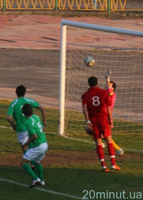 Присутність влади не допомогла вінницькій «Ниві» перемогти на сайті 20minut.ua Присутність влади не допомогла вінницькій «Ниві» перемогти, фото №22 на сайті 20minut.ua