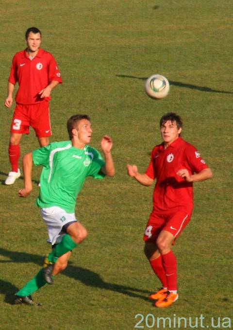 Присутність влади не допомогла вінницькій «Ниві» перемогти на сайті 20minut.ua Присутність влади не допомогла вінницькій «Ниві» перемогти, фото №5 на сайті 20minut.ua