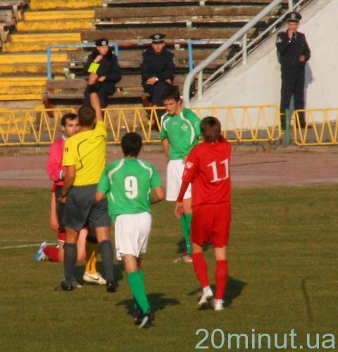 Присутність влади не допомогла вінницькій «Ниві» перемогти на сайті 20minut.ua Присутність влади не допомогла вінницькій «Ниві» перемогти, фото №7 на сайті 20minut.ua