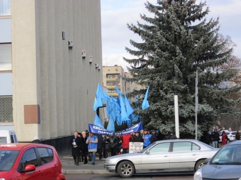 У Хмельницькому сварились підприємці і влада: губернатора закидали яйцями (ОНОВЛЕНО), фото №12 на сайті vsim.ua