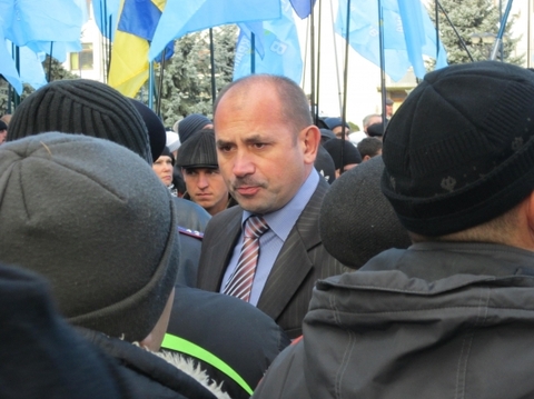 У Хмельницькому сварились підприємці і влада: губернатора закидали яйцями (ОНОВЛЕНО), фото №19 на сайті vsim.ua