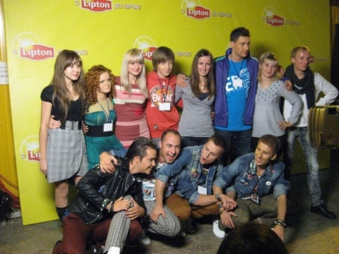 В Киеве на Майдане фанаты устроят пикет за трио «Максимум» , фото №1 на сайті 20minut.ua