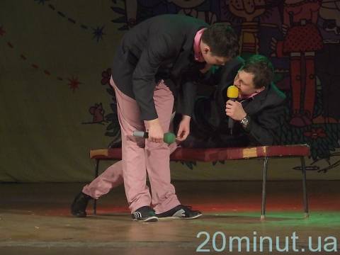 В Житомирі кубок фестивалю "Жарт 2011" виграли дівчата з військового інституту , фото №15 на сайті 20minut.ua