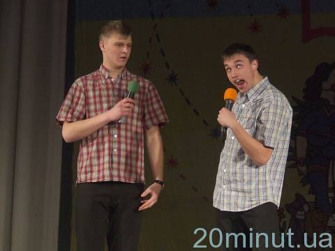 В Житомирі кубок фестивалю "Жарт 2011" виграли дівчата з військового інституту , фото №22 на сайті 20minut.ua